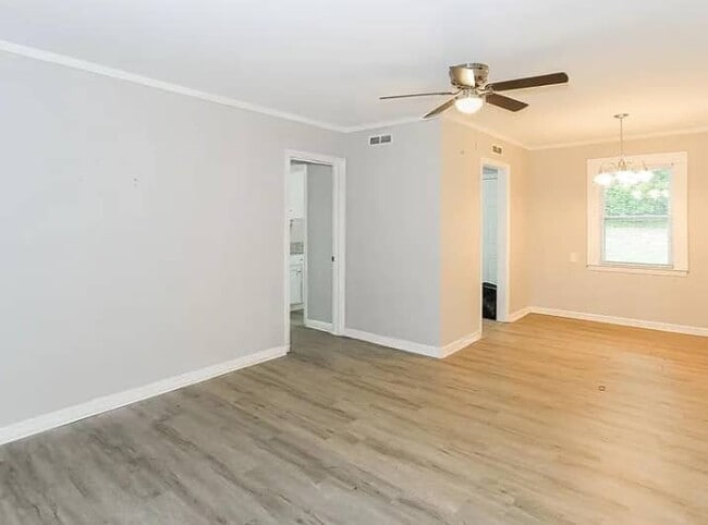 Building Photo - 2451 Juniper Dr
