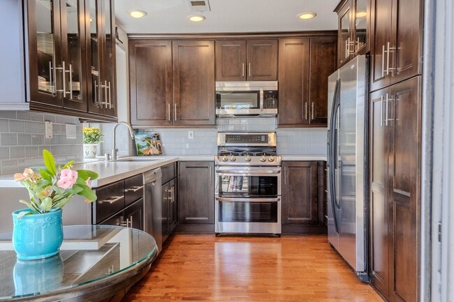 Building Photo - 4 Bedroom Home in The Promenade at La Costa!