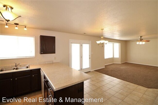 Building Photo - 3 br, 2 bath House - 2968 W 820 N