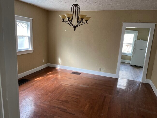 Foto del edificio - 1208 Lincoln Ave