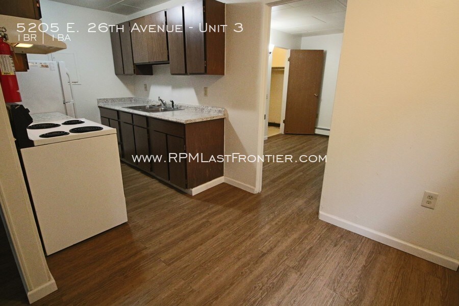 Primary Photo - 5205 E 26th Ave
