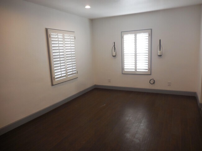 Foto del edificio - 3704 Bliss Ave