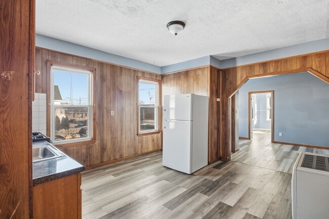 Foto del edificio - 857 S 1st St