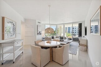Building Photo - 705 Crandon Blvd