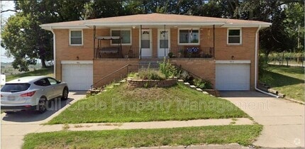 Building Photo - 9816 Linden Ave