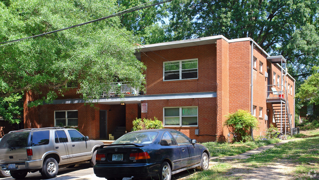 Foto principal - Student Housing by NC State