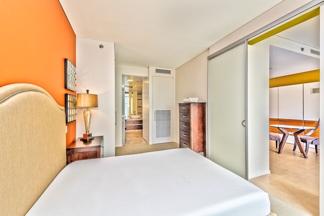 Building Photo - 3726 S Las Vegas Blvd