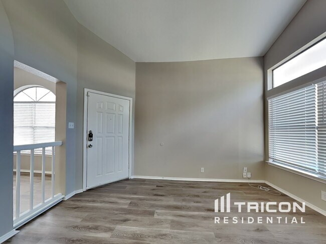 Foto del edificio - 10218 Basin Field Dr
