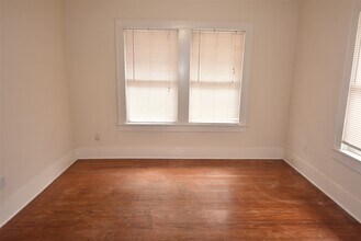 Building Photo - 4618 Clay St