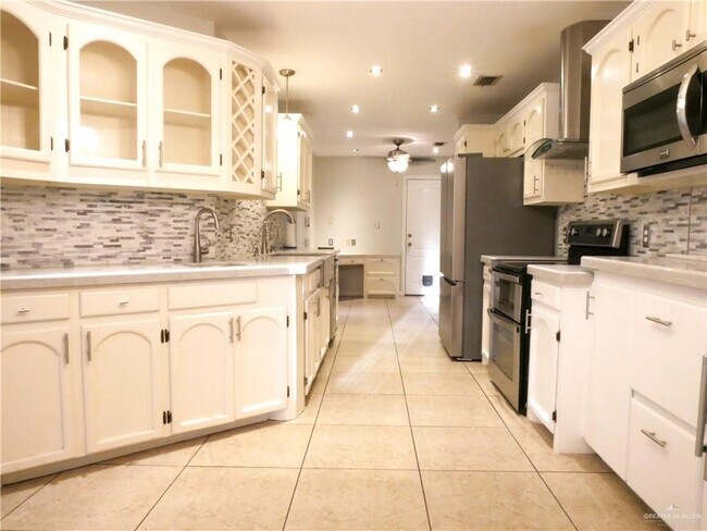 Foto del edificio - 3803 N Crown Ln