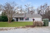 Primary Photo - 184 Kings Crossing Ct