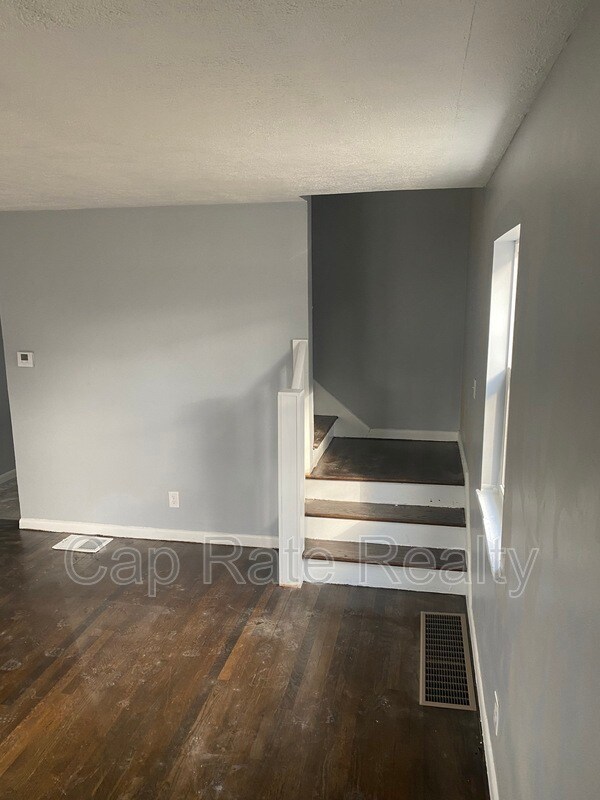 438 S Napoleon Ave, Columbus, OH 43213 House Rental in Columbus, OH