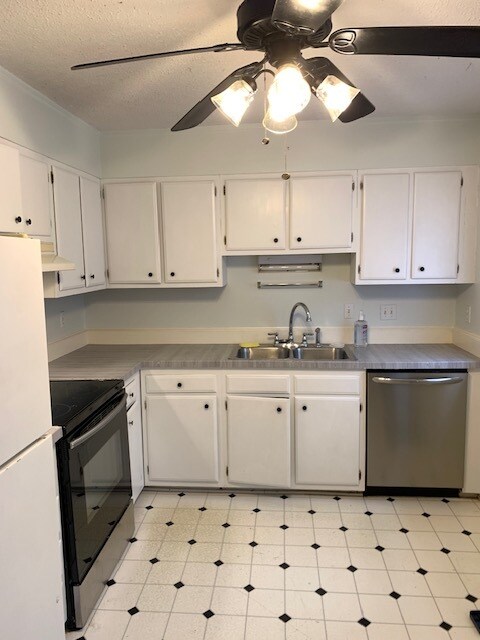 Cocina - 3219 Regents Park Ln