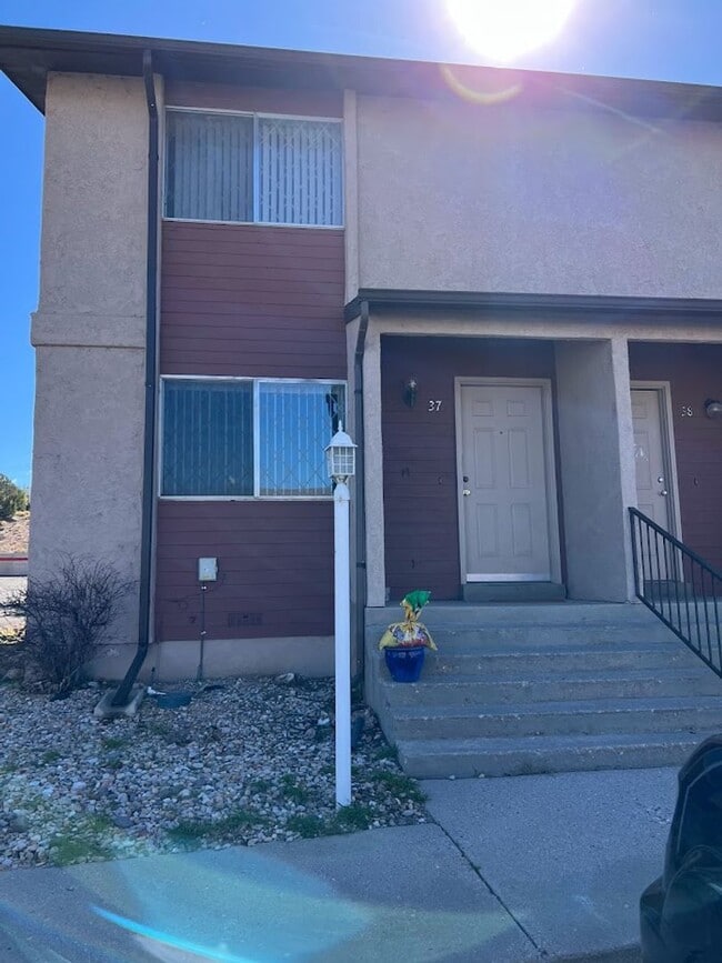Building Photo - 101 N 1850 W