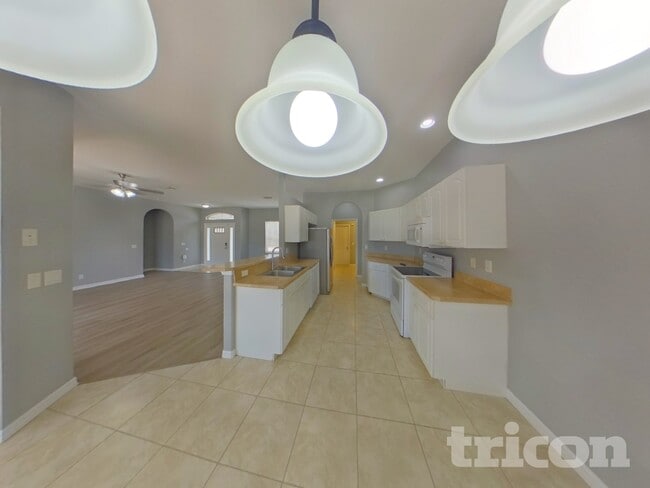 Building Photo - 4098 Twinbush Terrace