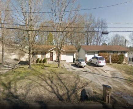 Primary Photo - 1126 Bertling St