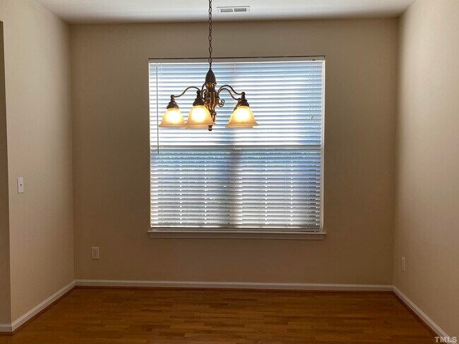 Building Photo - 234 Stobhill Ln