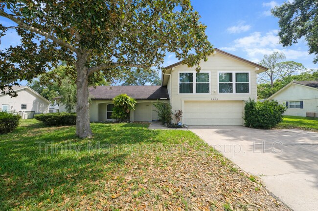 Foto del edificio - 8605 Wagon Wheel Ln