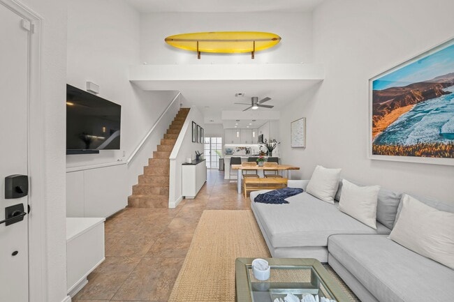 Building Photo - Fully Furnished Rental Imperal Beach