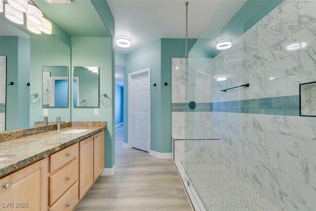 Building Photo - 10600 Amber Ridge Dr