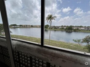 Building Photo - 3301 Spanish Moss Terrace