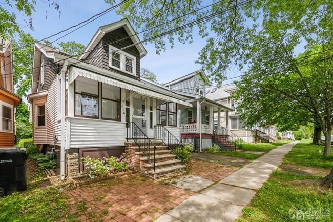 Foto del edificio - 114 S 5th Ave