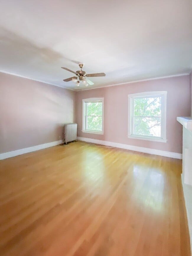 Foto del edificio - 5137 N Wolcott Ave