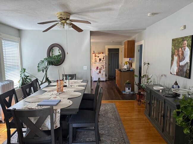 Foto del edificio - 5 Arbor Vitae St