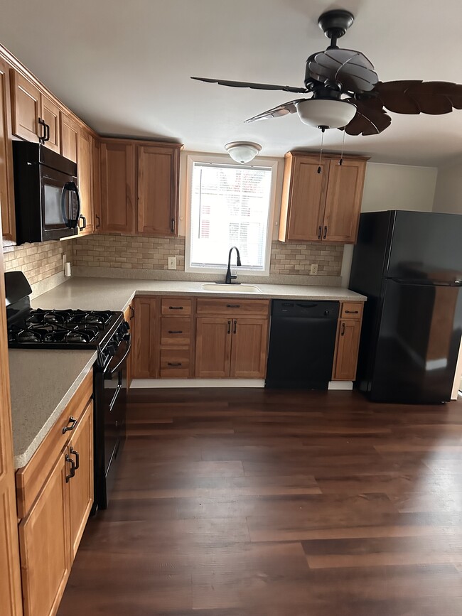 Building Photo - 1 Jacob Dr