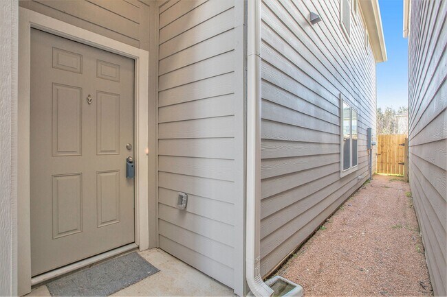 Foto del edificio - 17125 Wilthorne Colony Ct