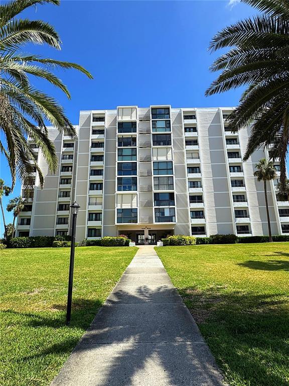 Foto del edificio - 851 Bayway Blvd