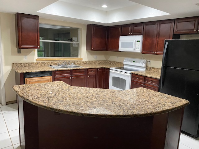 Foto principal - 392 Beechwood Ln