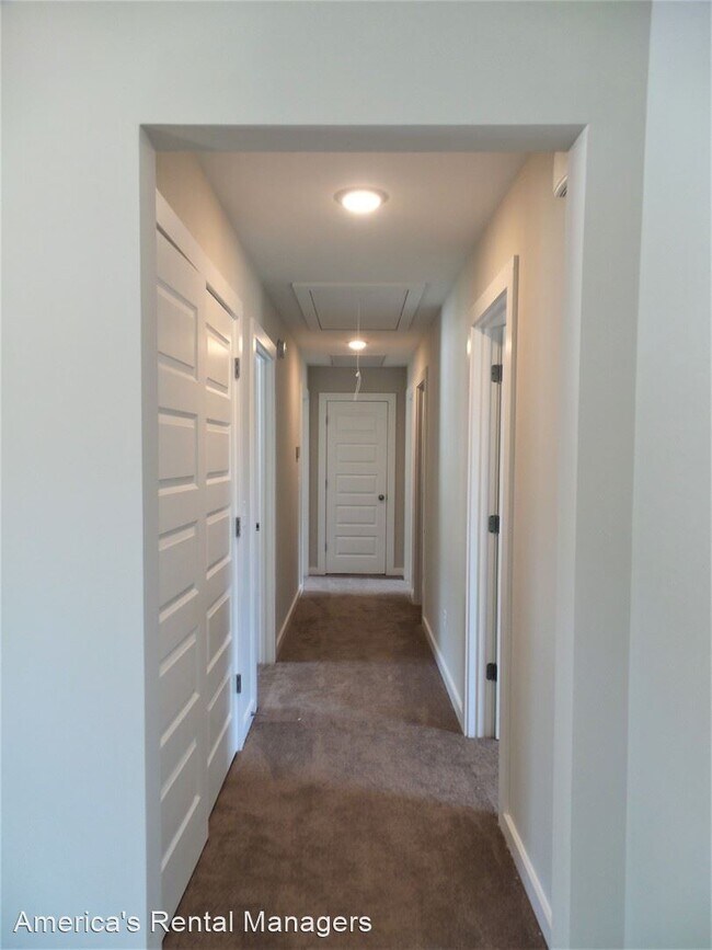Building Photo - 3 br, 2 bath House - 144 Jackson Lane