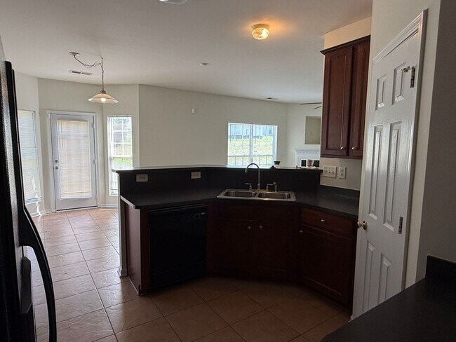 Foto del edificio - 3708 Tranquil Ct