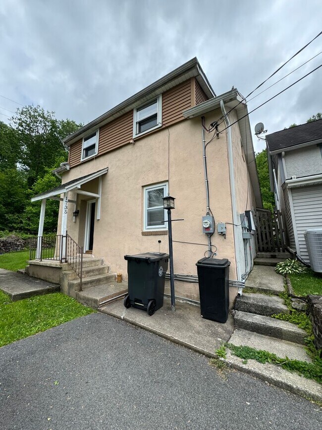 Foto del edificio - THREE BEDROOM HOME in Salisbury Schools