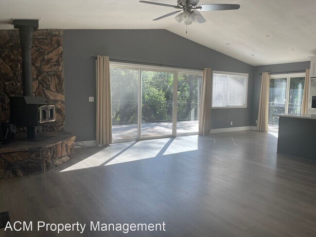 Foto del edificio - 5 br, 2.5 bath House - 18132 Hummingbird D...