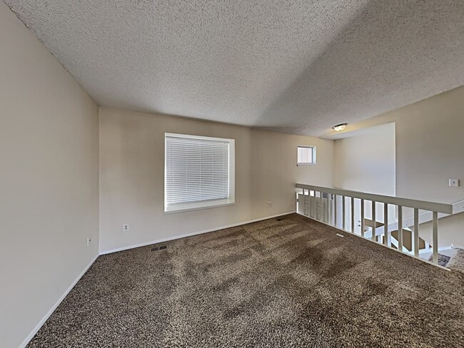 Building Photo - 19074 E Mansfield Dr