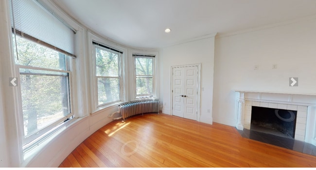 Building Photo - 373 Commonwealth Ave