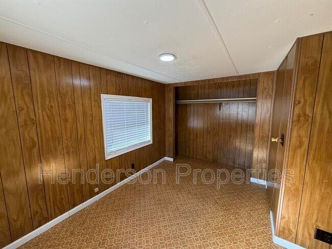 Foto del edificio - 733 Indian Hill Rd
