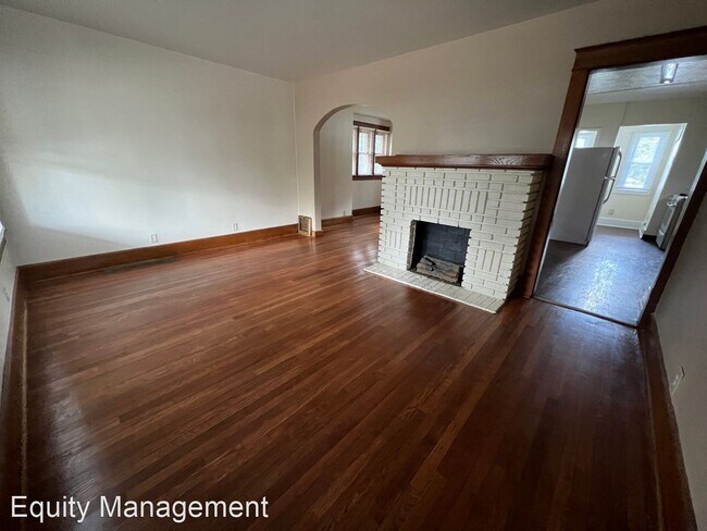 Foto del edificio - 3 br, 1 bath House - 538 E. Prospect