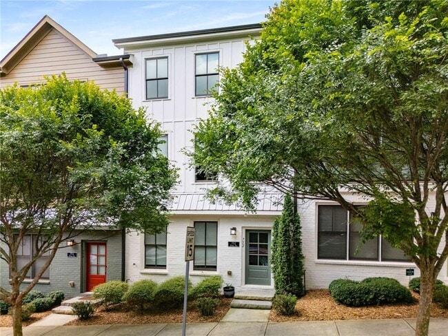 Building Photo - 752 Winton Way