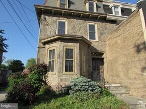 Building Photo - 5903 Greene St