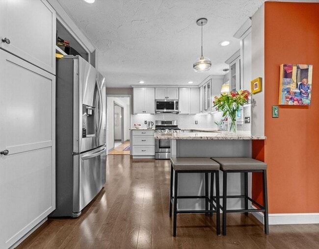 Foto del edificio - 9 Pleasantview Ter