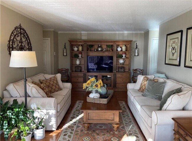 Foto del edificio - 41 Bullocks Point Ave