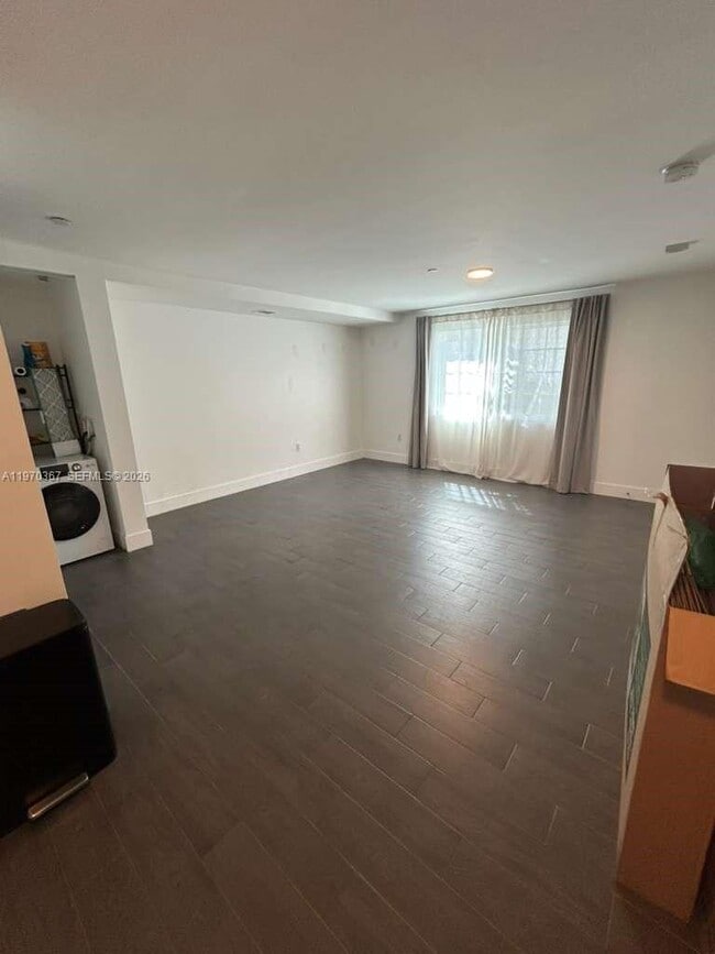 Building Photo - 1519 Pennsylvania Ave