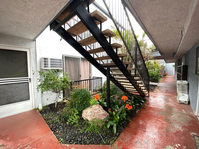 Foto del edificio - 3030 Valle Vista Dr