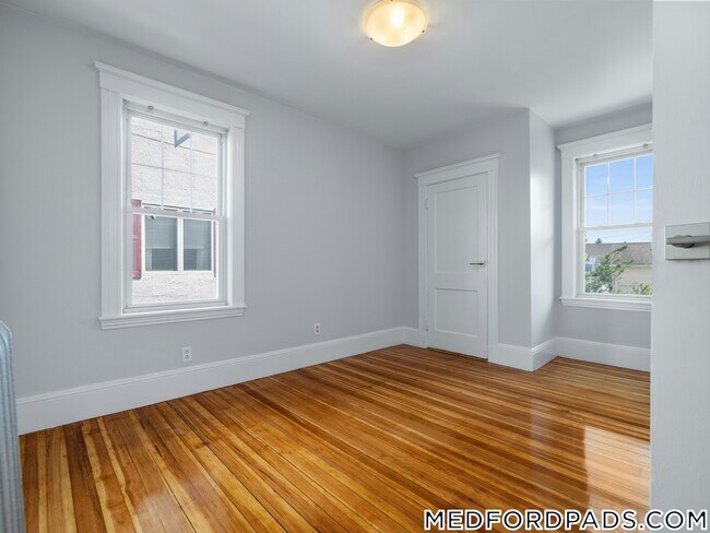 Foto del edificio - 16 Windsor Rd