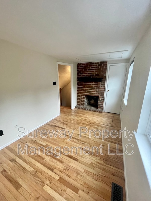 Building Photo - 314 W Wildey St