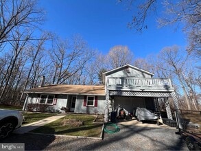 Building Photo - 384 Peach Orchard Rd