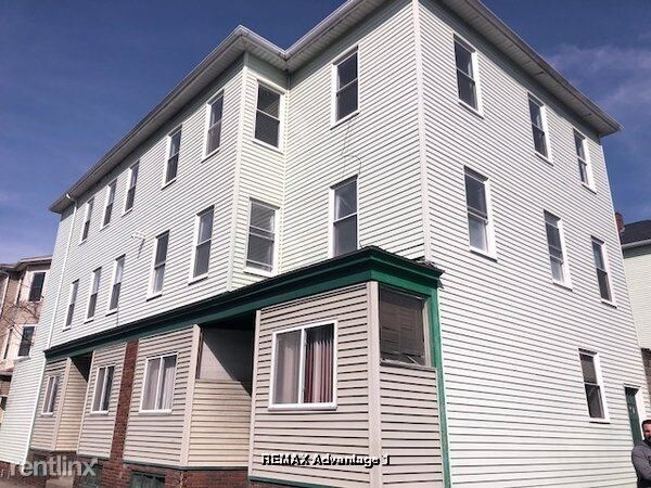 Building Photo - 4 br, 1 bath Apartment - 32 Suffield St